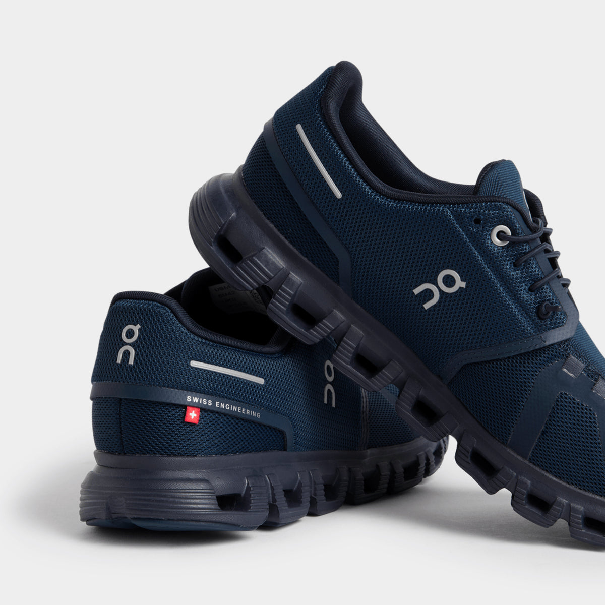 On Running Cloud 6 Midnight