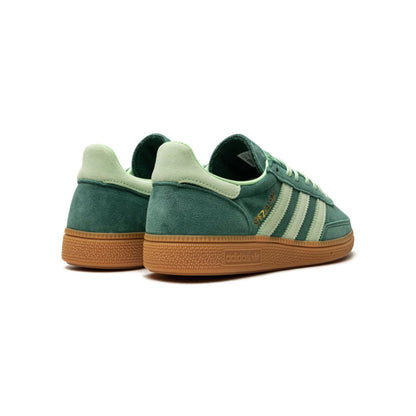 Adidas HANDBALL SPEZIAL Collegiate Green / Semi Green Spark / Gum Womens
