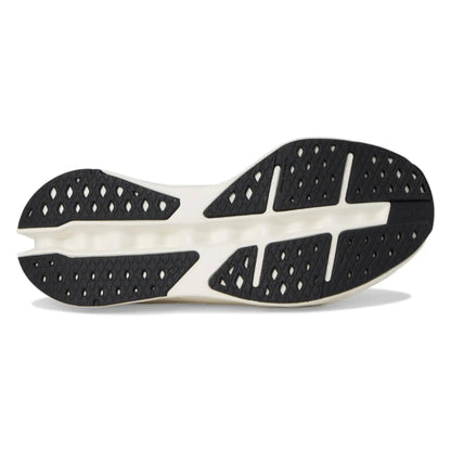 On Cloudsurfer Max white/white