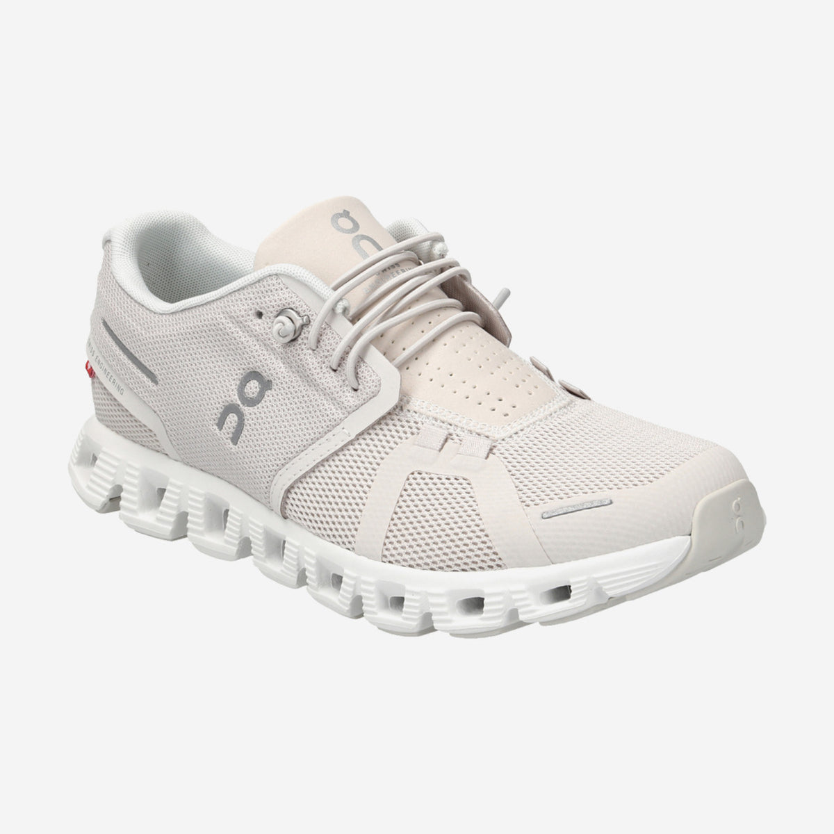 On Cloud 5 Sneakers in beige
