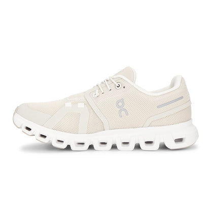 ON Cloud 6 Sneaker in Pearl & White