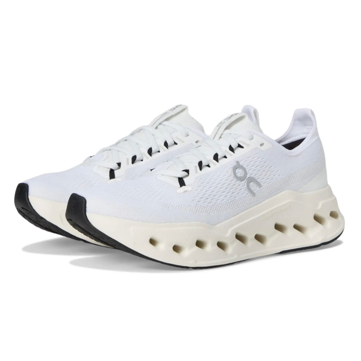 On Cloudsurfer Max white/white