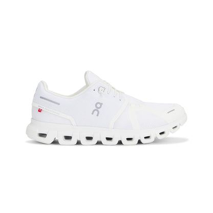 ON Running Cloud 6 Wide white