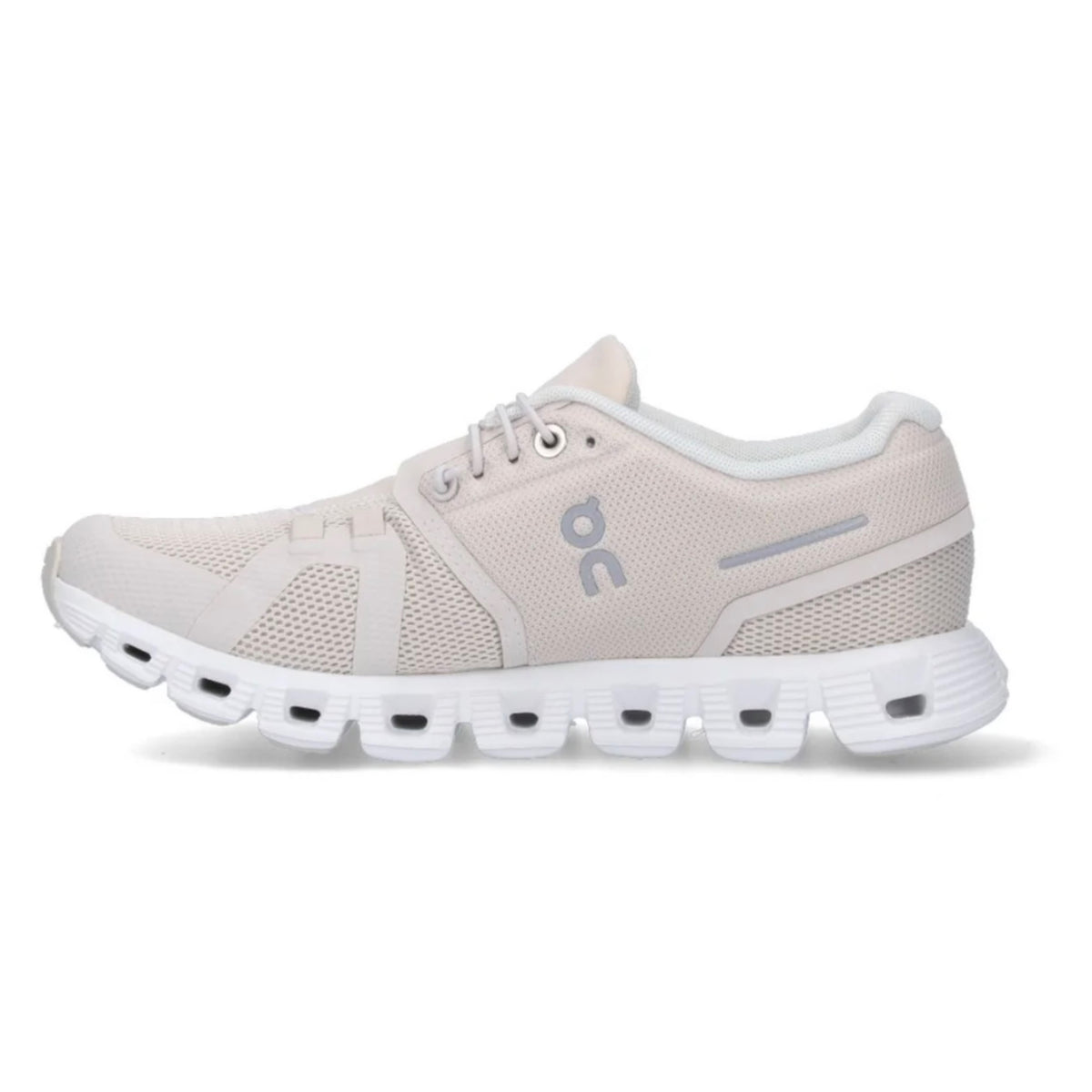 On Running Cloud 5 PEARLWHITE