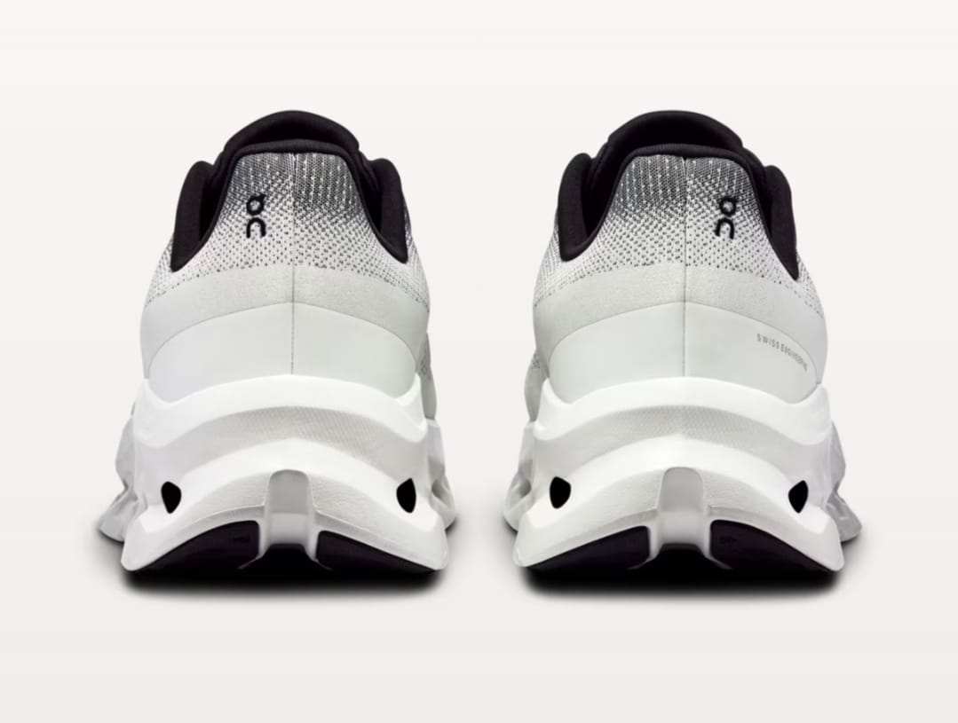 On Runing Cloudtilt black | Ivory MENS