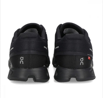 On Running Cloud 5  All Black
