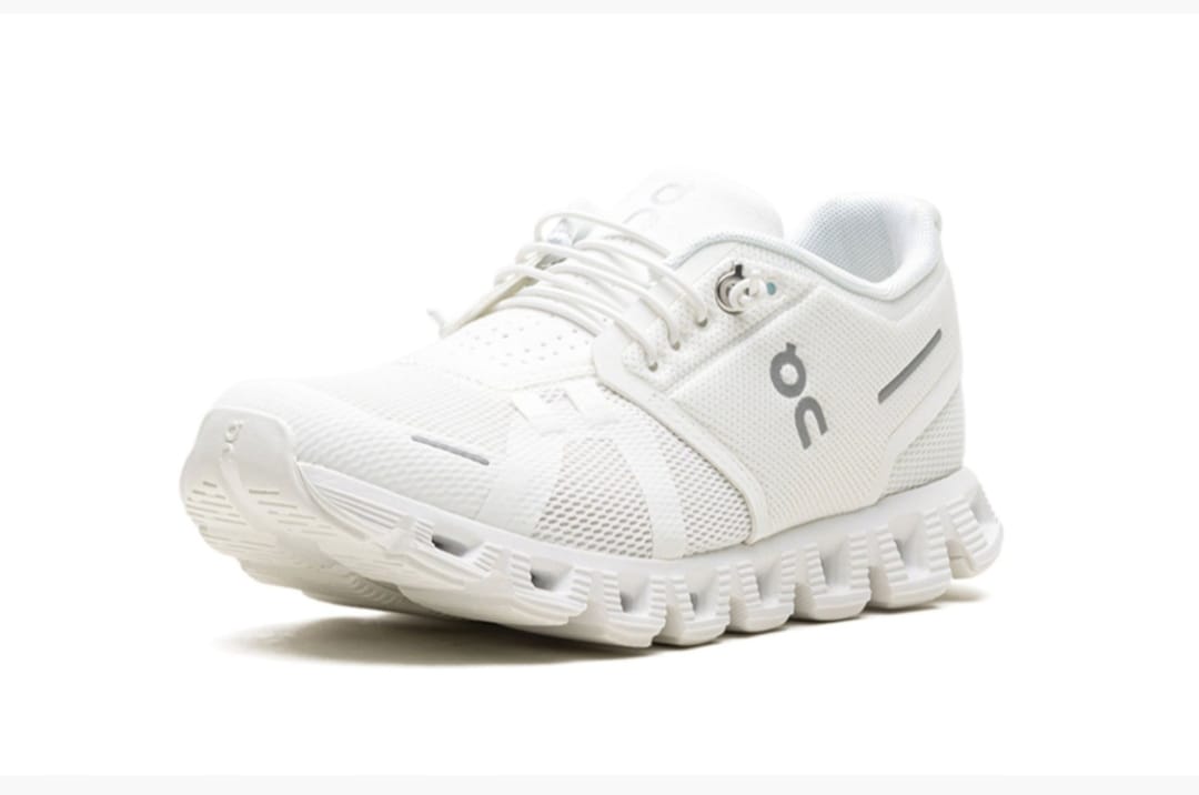 On Running Cloud 5 All White  WOMENS