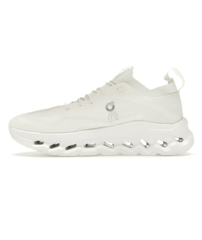 ON Running Cloudtilt Loewe All White - UNISEX